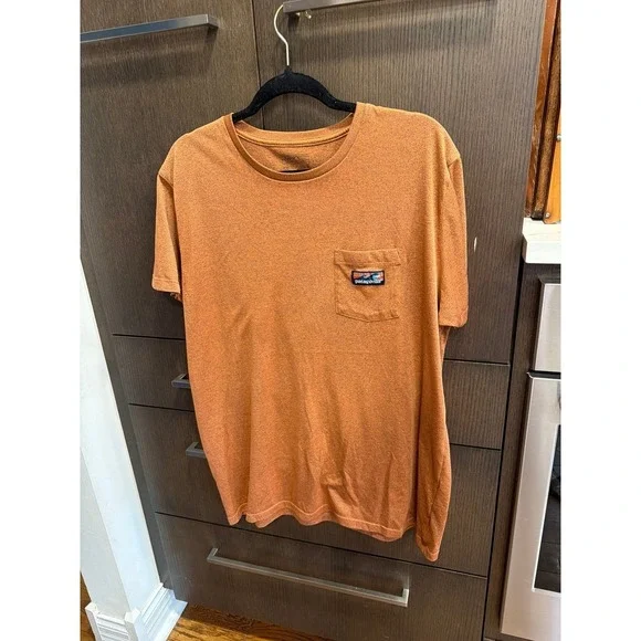 Patagonia Men's Work Pocket T-Shirt. Xxl - Picture 1 of 4